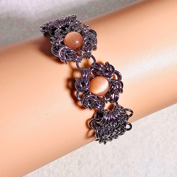 Artisan Cats Eye and Stainless Steel Bracelet - Picture 3 of 4